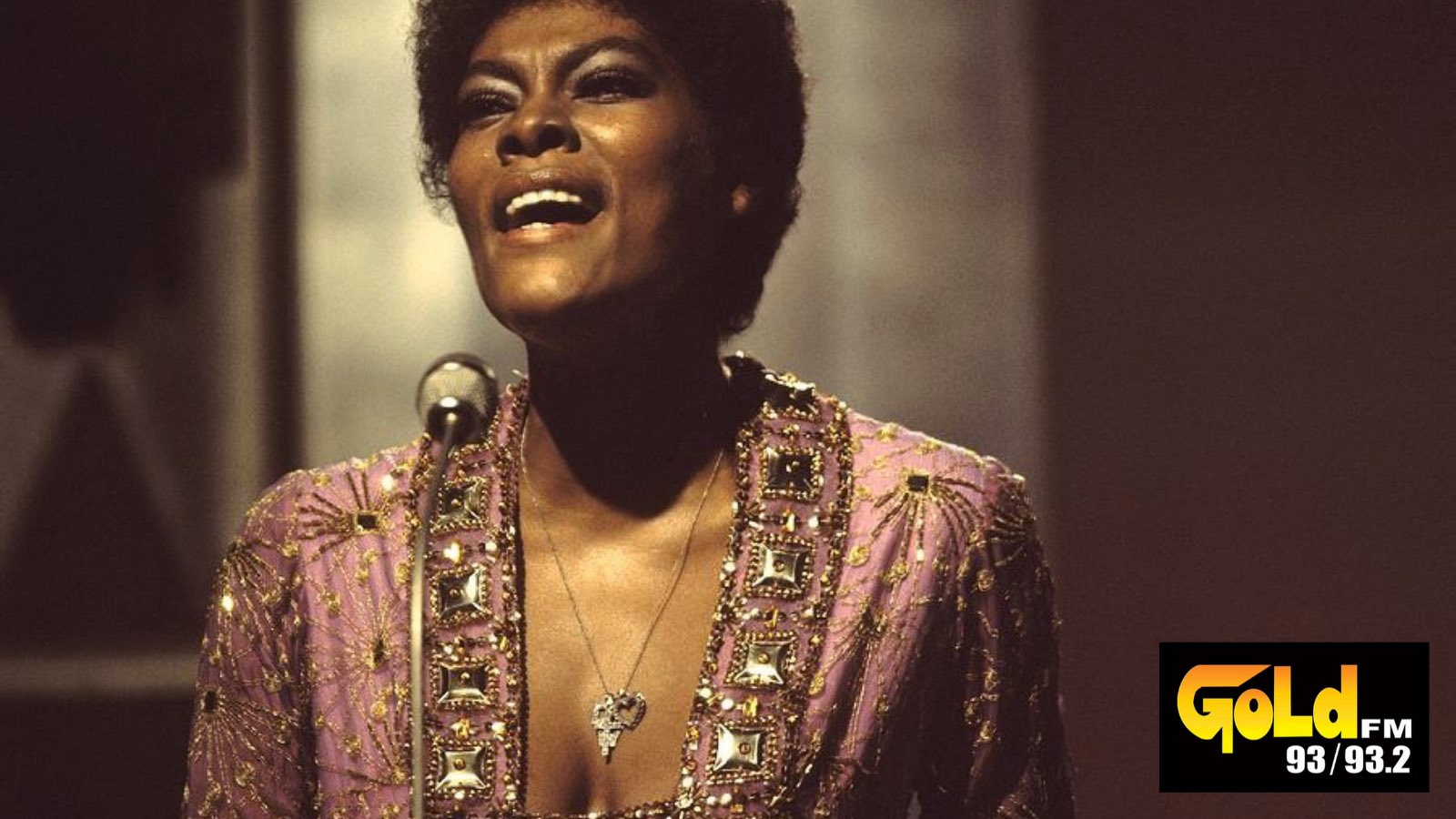 Happy Birthday to the American singer Dionne Warwick!      