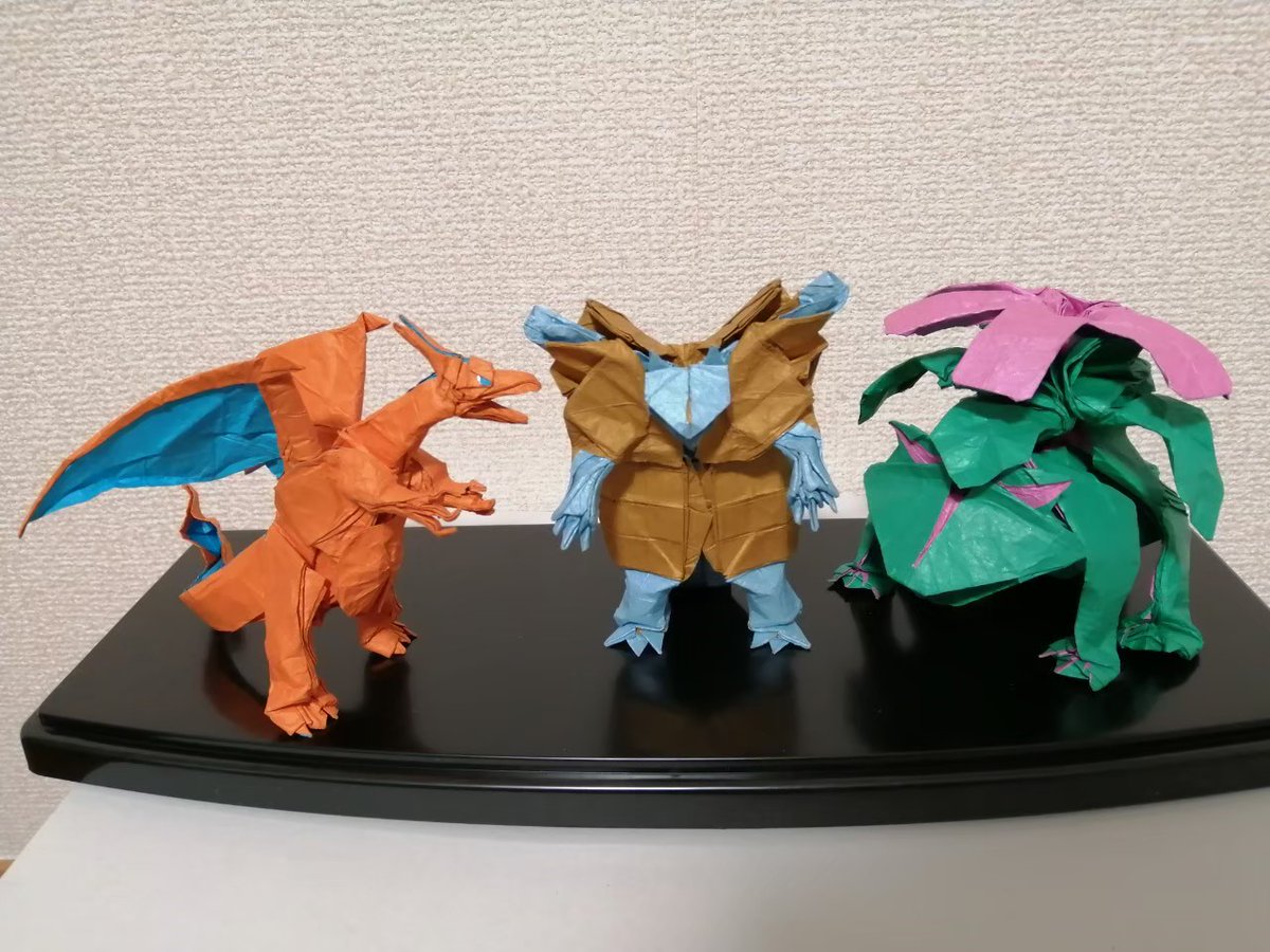 Ino87 年末なので今年の振り返り 今年創作したポケモンの代表作です 折り手 創作 自分 いずれも正方形1枚 ポケモン折れるかな 折り紙 ポケモン リザードン カメックス フシギバナ アブソル ボーマンダ ミミッキュ これが私の代表作