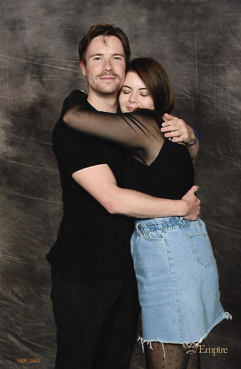 Lec_Sedici's tweet photo. Juste psk ces photos existent et que c’était une des meilleurs conventions 🥰 #AMMD2 https://t.co/6MvA4CMXg3