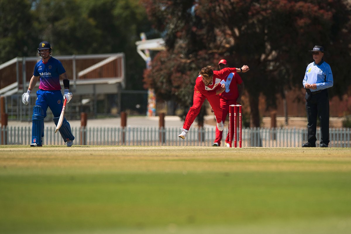 CaseySthMelbCC's tweet photo. A slice of the boys in action from the Second XI match today at Casey Fields against @FrankPenCC 
Photos @CMThomasPhotog1 
#SwansCricket #cheercheer #vicpremiercricket #CaseyFields https://t.co/fYFkcqz6df
