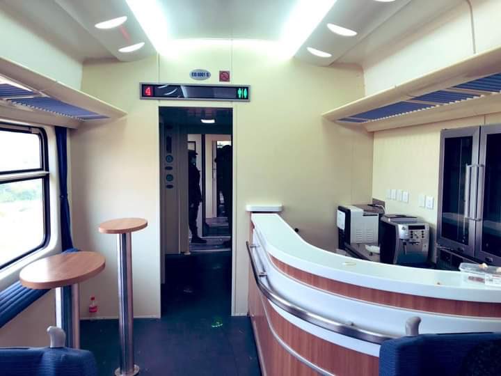 JackObinyan's tweet photo. Nothing Can Stop Nigeria's Path To Greatness! 

This is the Lagos - Ibadan Train...The interior is even more beautiful than the ones I enter "in the abroad". https://t.co/nHZuaYTXKc