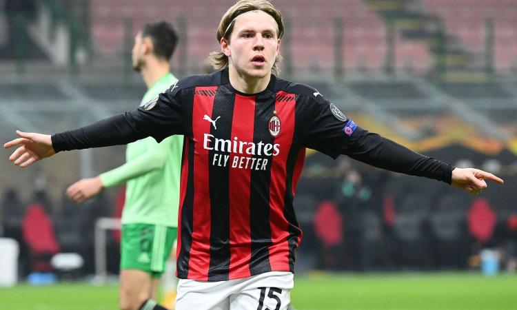 Il #Milan pianifica nuovi colpi alla '#Hauge': i nomi su cui sta lavorando #Maldini [<a href="/AleCosattini/">Alessandro Cosattini</a>] dlvr.it/RnVTlV