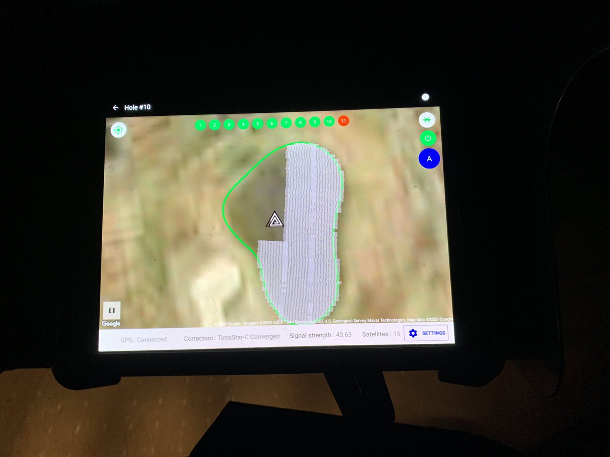 BearTraceHB's tweet photo. Pre dawn wetting agent/soils app going out to beat the 1โ+ rainfall forecast from @StormTrackBrian made possible by @SmartGuided GPS controlled sprayer. Give yourself and your course the best Christmas present this year and invest in a GPS system. #GameChanger #QuickROI https://t.co/935bELm7eU