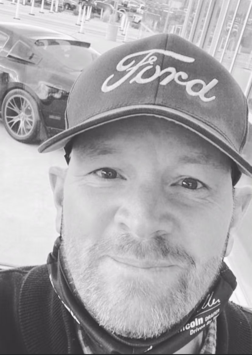 Hank Smith tweet media