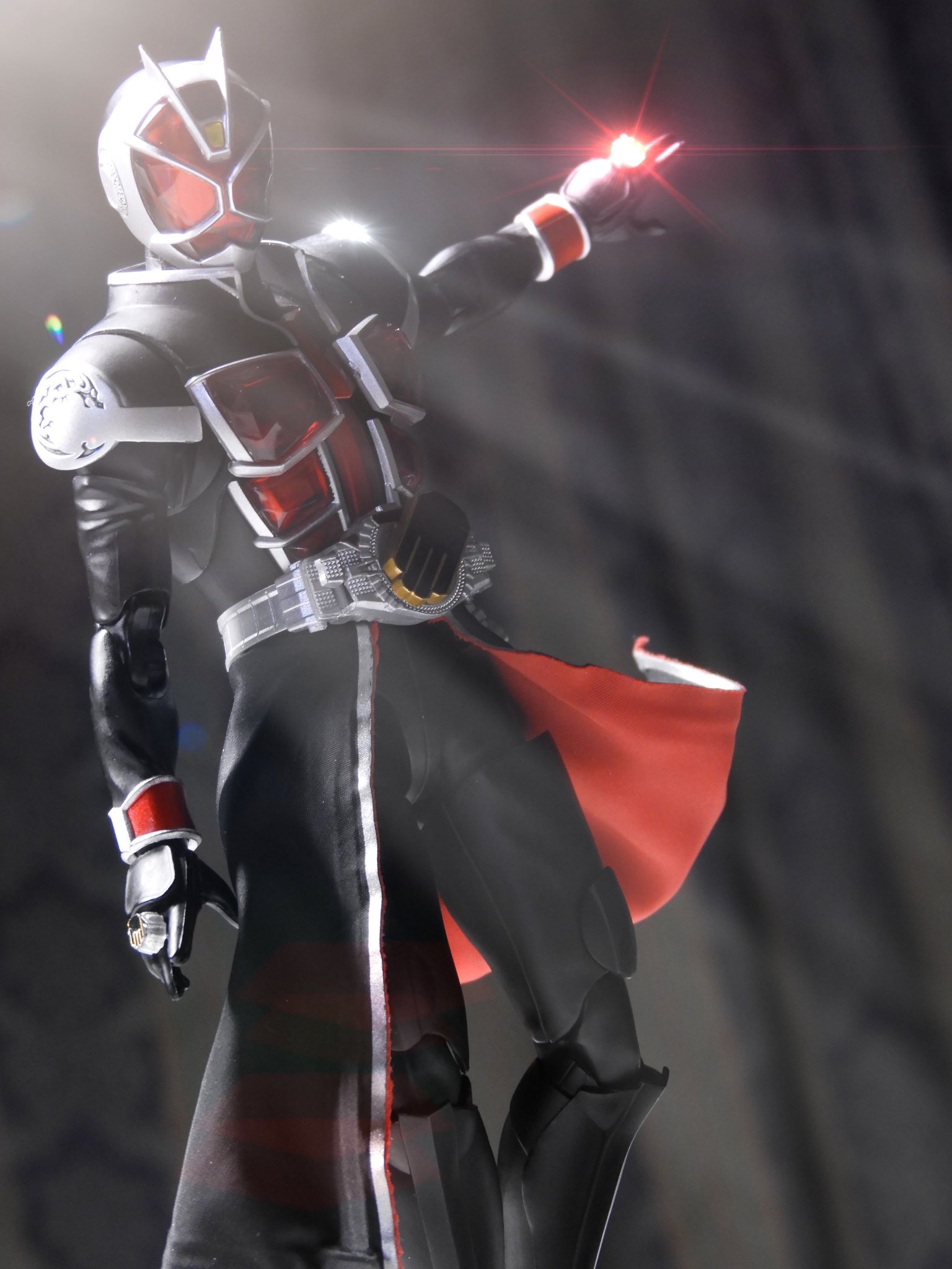 Yuuki Dcd ウィザードやっぱカッコいい 真骨彫製法 仮面ライダーウィザード フレイムスタイル 指輪の 魔法使い T Co H4pnifh6u1 Twitter