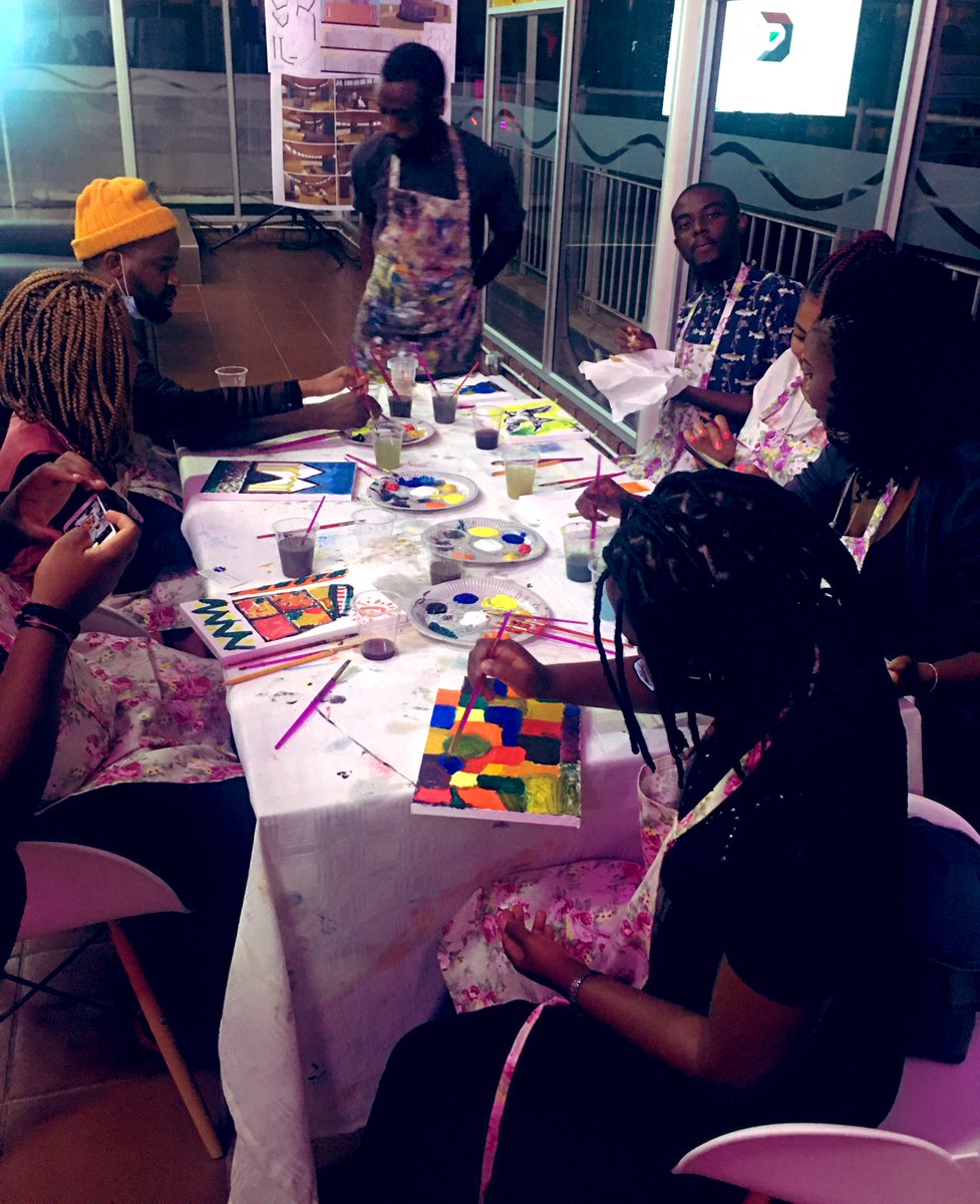 kijani_africa's tweet image. The architectural designers and attendees had a great time sipping &amp;amp; painting 🧑‍🎨 🎨 🖼 

The concept was for them to paint their definition of an inclusive design being inspired by the exhibition.

#Design4All 

@ArtoncanvasCo