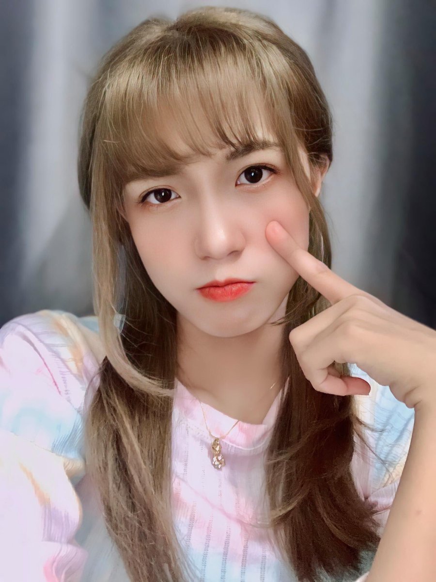 Dng08074806's tweet photo. Về sớm làm gì giờ ta???😌😌😌 https://t.co/pKtgujtf89