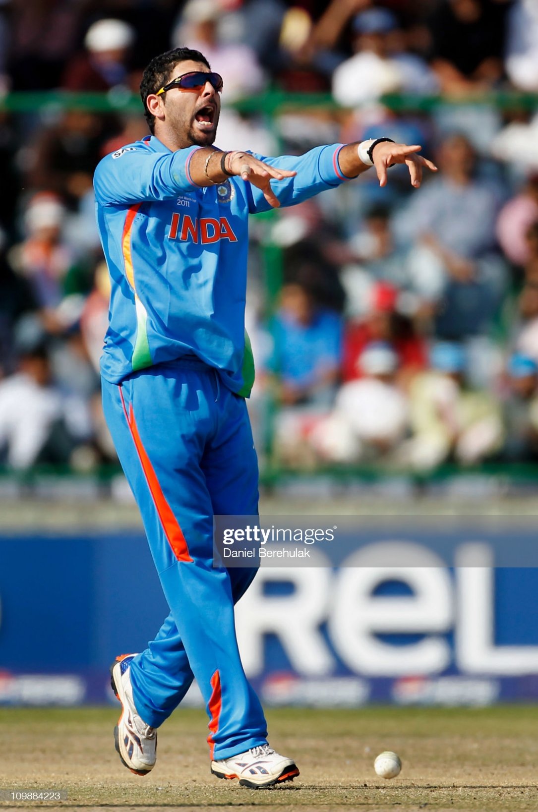 A CHAMPION   A FIGHTER    A TRUE KING  HAPPY BIRTHDAY LEGEND YUVRAJ SINGH           
