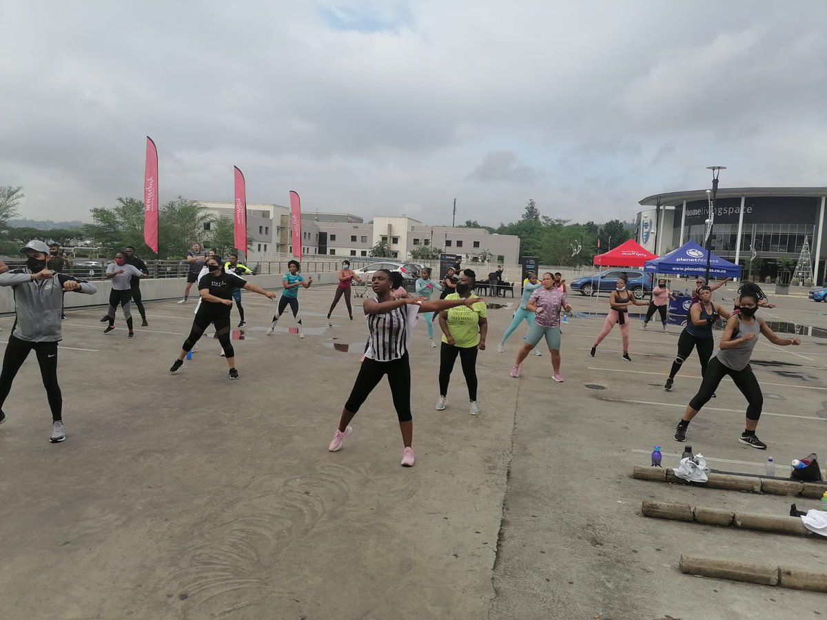 LibMidlandsMall's tweet photo. We got our cardio done this morning on #IconicMidlands’ rooftop! The @PlanetFitnessZA Summer Rooftop Fitness Event was so much fun! 😅

We had something for everyone in the family, and amazing prizes were won.

#IconicMidlandsMall #PlanetFitnessza #SummerRooftopFitness #Events https://t.co/Pl7MSjPYz7