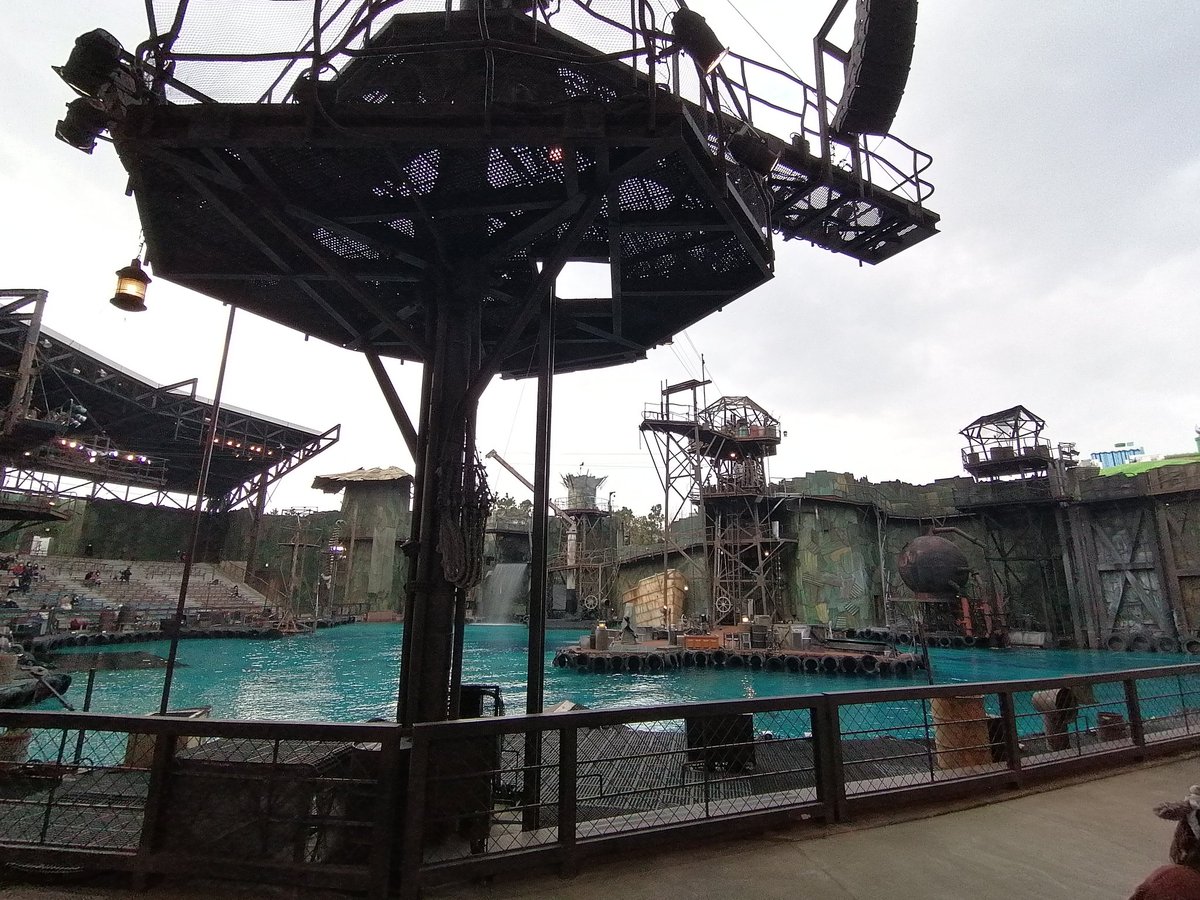 ウォーターワールド Twitter Search