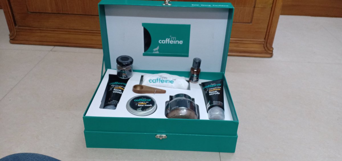 DantusHelen's tweet photo. Thank you sooooooo much @i_am_caffeine i am brewing with excitement after receiving this awesome Coffee gift Box full range!!! Loved it soo much πππππ Best packaging βββππ https://t.co/dD5y5wU9gn