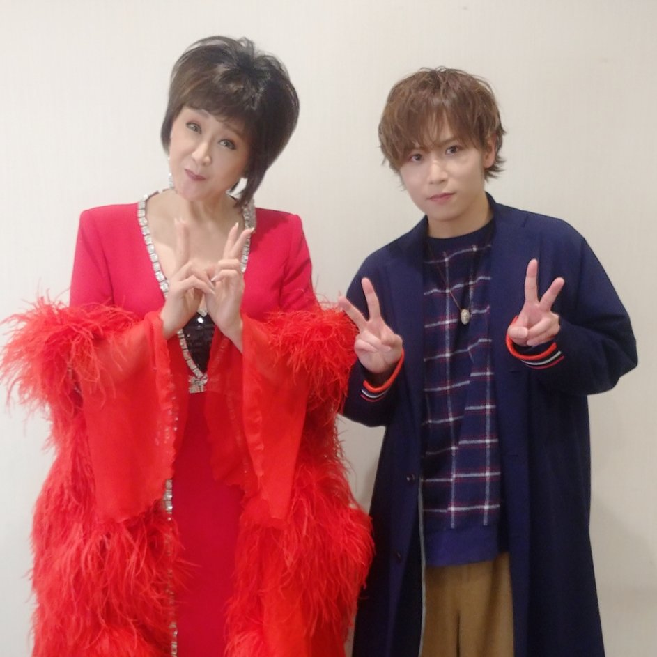 Twitter 上的 小林幸子 ボカコレ ライブ なんと Koman くんとコラボさせてもらいました ピアノバージョンの千本桜と桜ノ雨いかがだったでしょうか 今年最後のリアルイベント とっても楽しかった お家打ち上げで Koma Nくんにリハでもらった ハンガリーのお