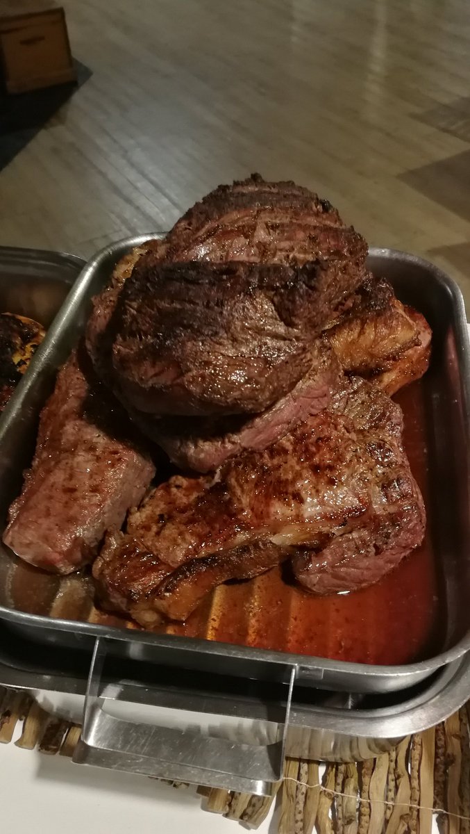 TankLanning's tweet photo. Meat fest! Sirloin, fillet and smashed spuds! #ratemybraai https://t.co/Y6ZwKbqfhR