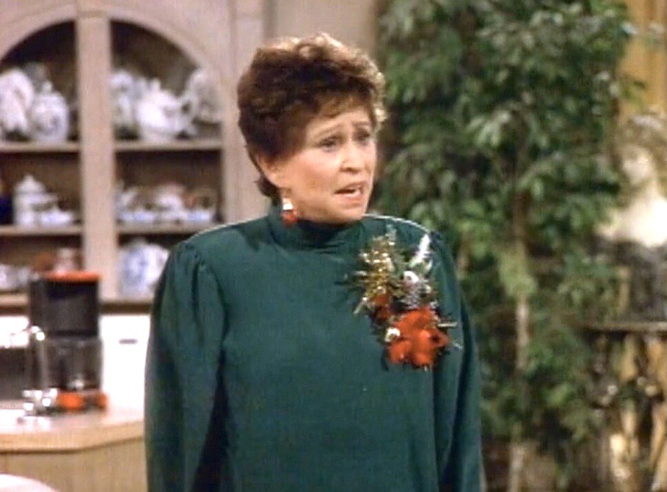 RetroNewsNow on Twitter "Mary Jo Why are you wearing your Christmas