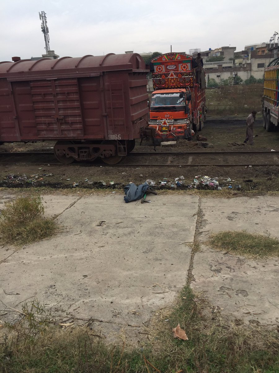 ahteshambokhari's tweet photo. It was 12 years ago when the people of lalamusa last saw a cargo train at lalamusa railway station,the tracks were filled with mud and yesterday for the first time the train arrived again and goods were offloaded tracks were being cleaned up, thank you Imran Khan 🙏🏻 https://t.co/ggRGWatMQB