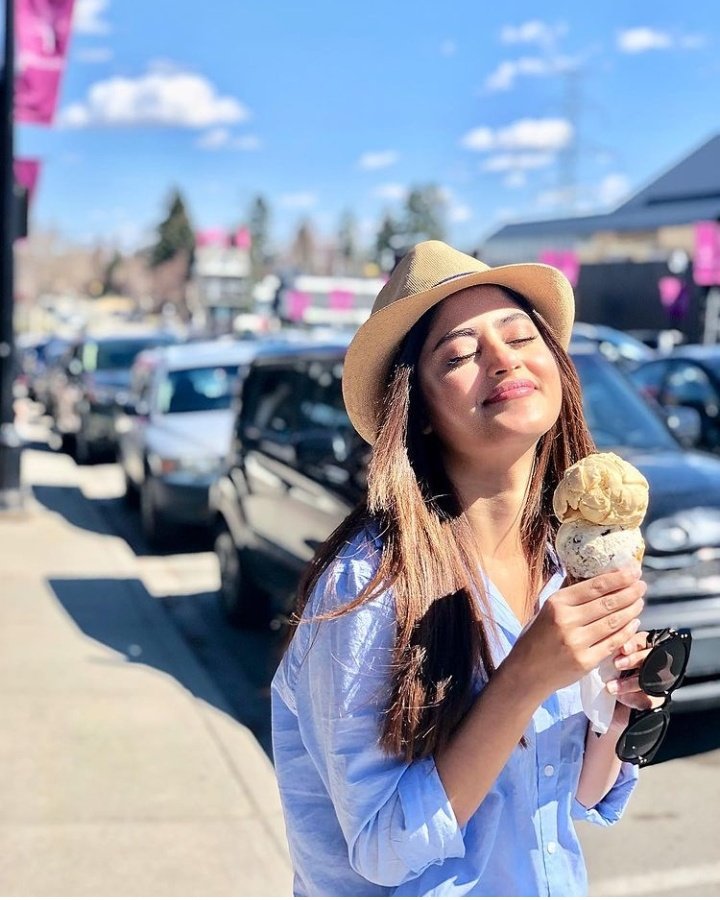 Wear or Tear A Thread hope y'all do  (flop na kardena)