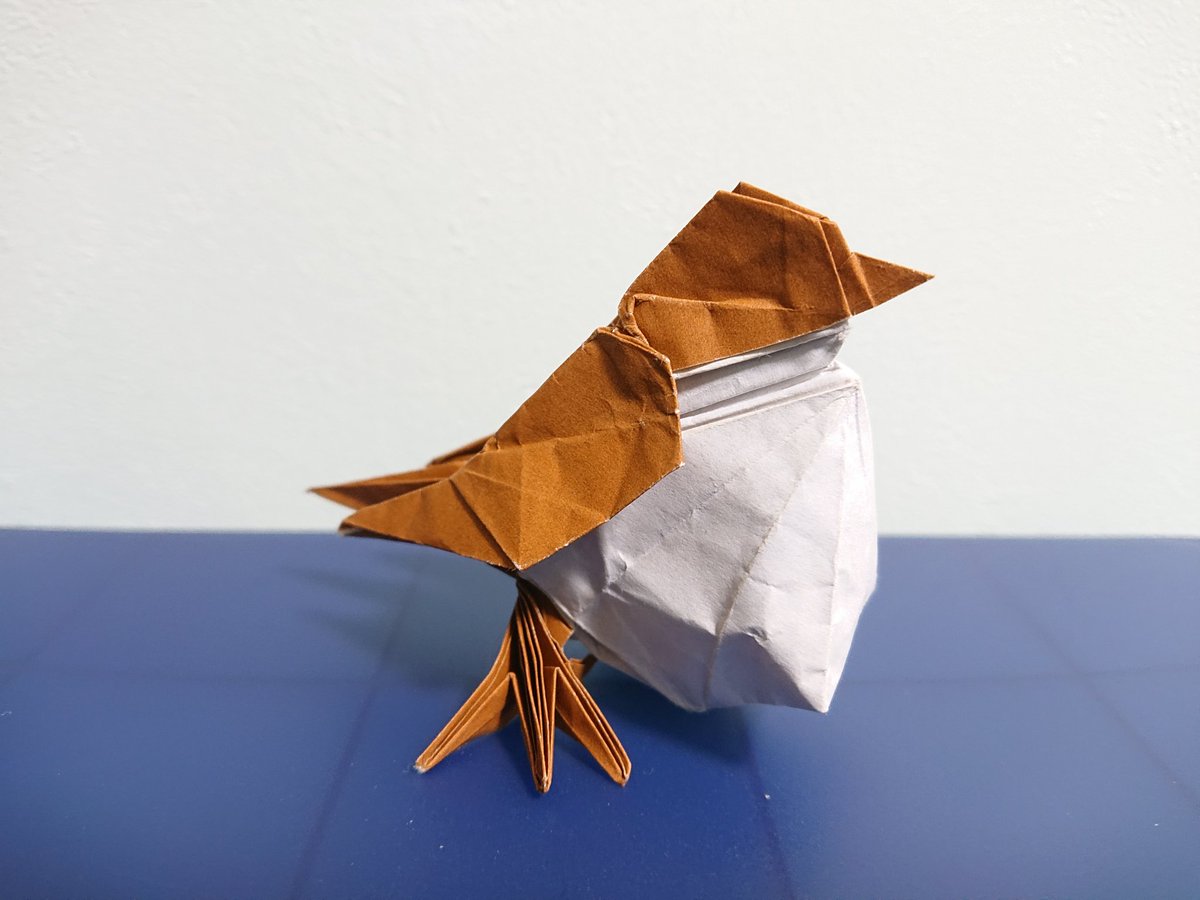 ゼロこ 折り紙 小松英夫さんの小鳥を作りました お腹の立体感がいい感じです 見た目の割に難易度はかなり高め