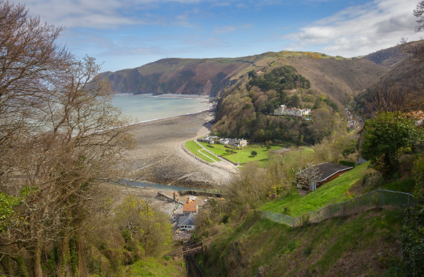 Visit Devon tweet media