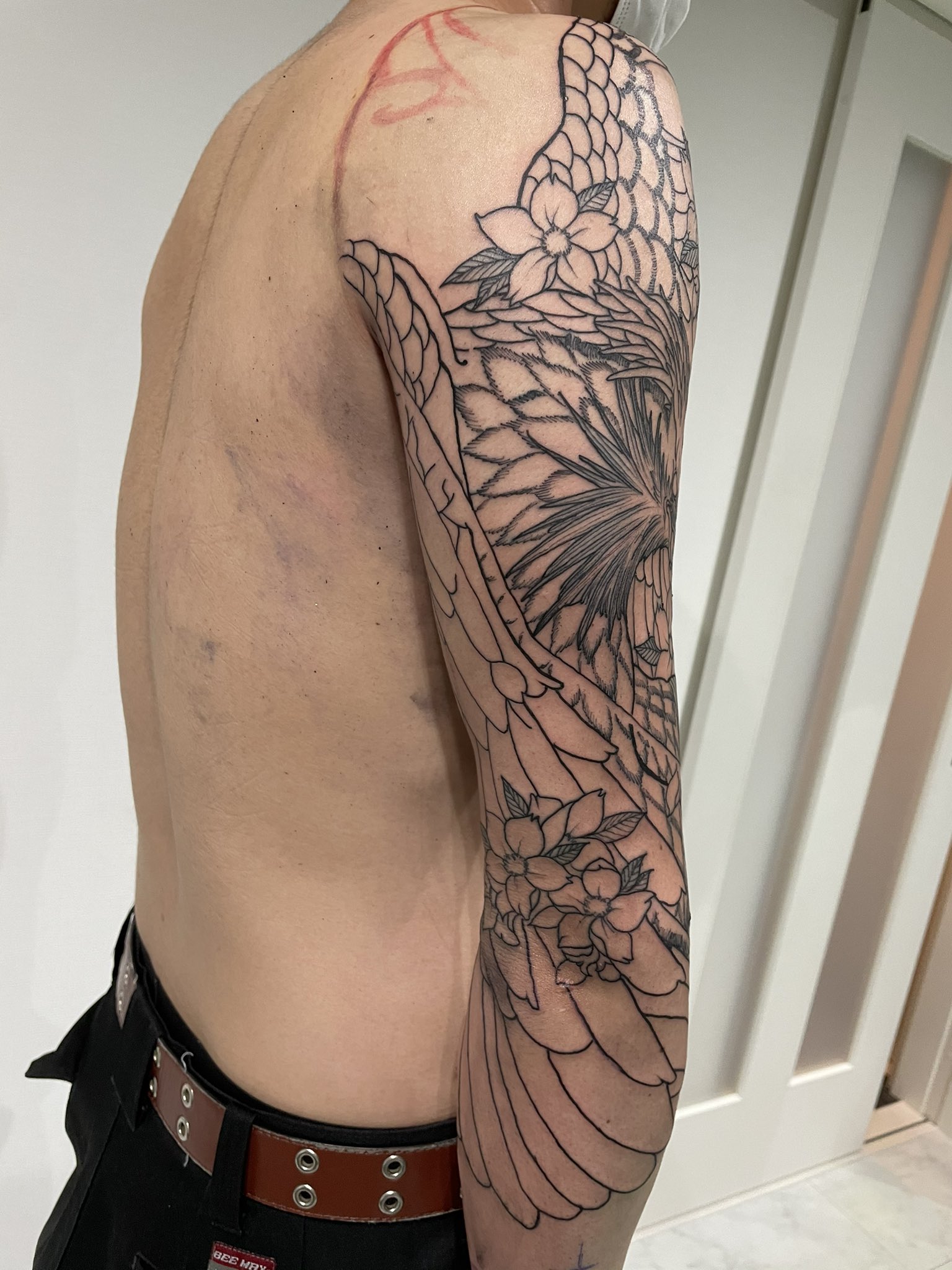 FULL COVERAGE tattooタトゥー洋書刺青 途中経過 #龍 #龍刺青 #龍tattoo #桜 #透かし彫り #dragontattoo