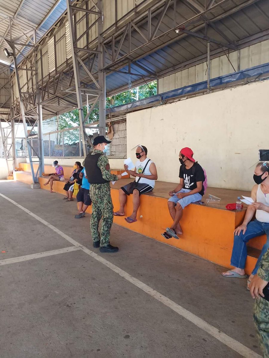 JamJared15's tweet photo. On December 12, 2020 PSsg John Reamico under the direct supervision of PLTCOL CRISTOPHER GUSTE ACOP conducted distribution of crime prevention tips flyers re-Drug Awareness and Anti-terrorism awareness. https://t.co/e26r7Pa0hP