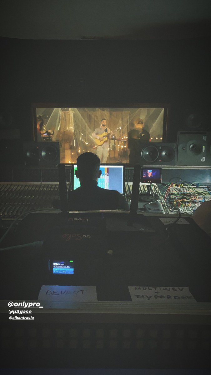 ZinoLaSwija's tweet photo. Operation Live stream @OnlyproAgency #OnlyPro https://t.co/ovvAOmwu6k