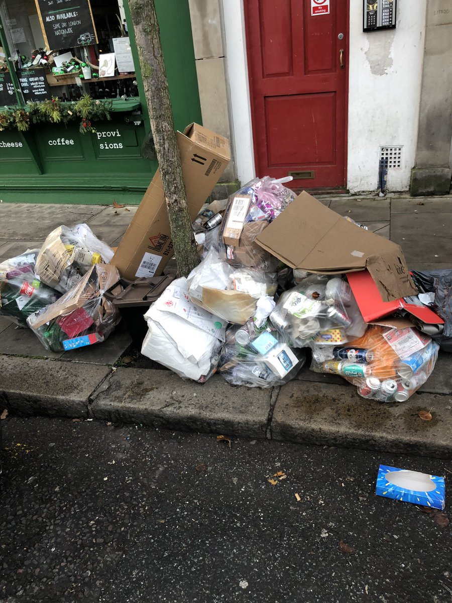7 days no collection as far as I can tell <a href="/lambeth_council/">Lambeth Council</a> not sure how you can ignore or why we pay such high council tax