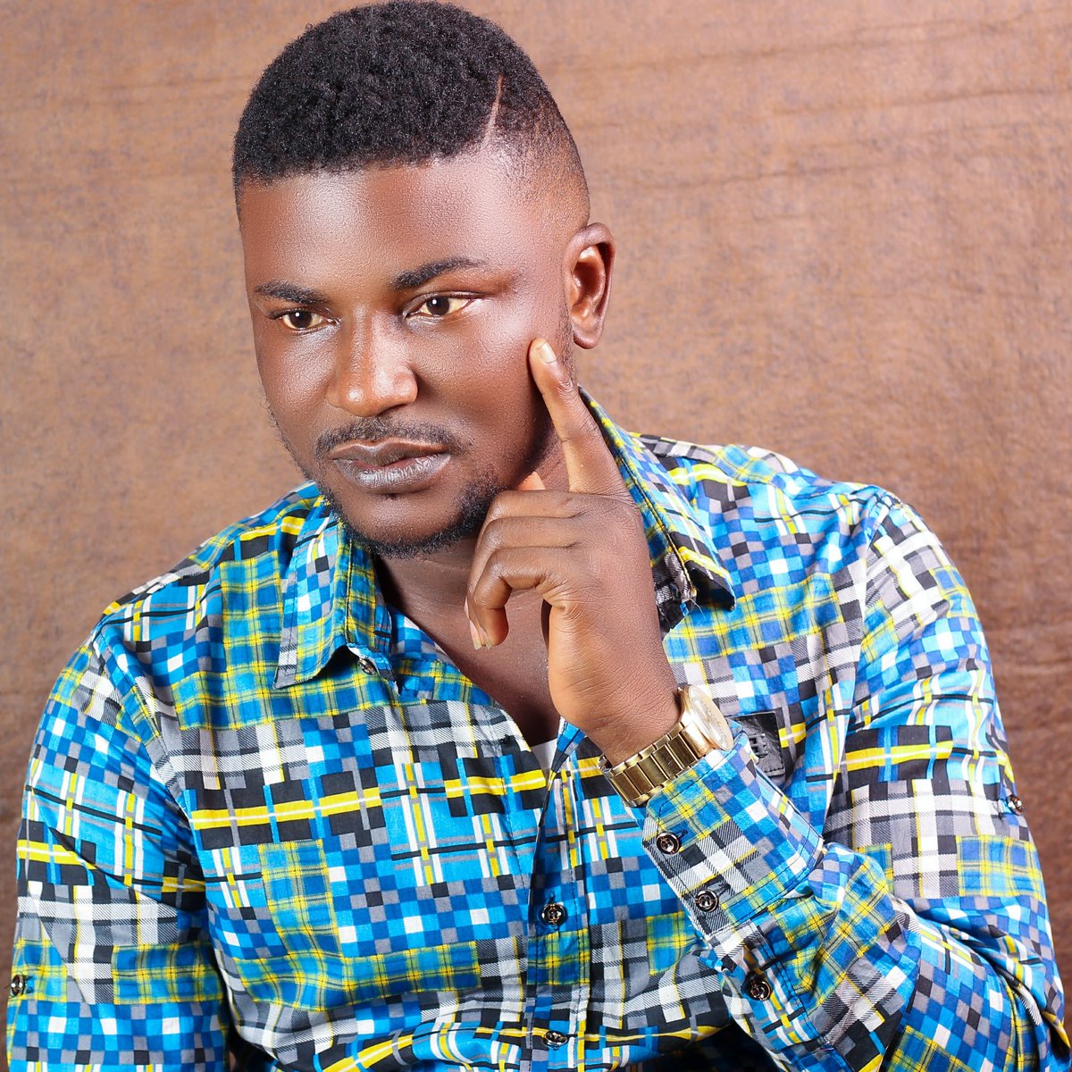 Innocentgagz's tweet photo. No be every rain wey fall naim dey touch man"
Every man get him time and chance"
#GODPASSDEM https://t.co/0fS2vo7zrt