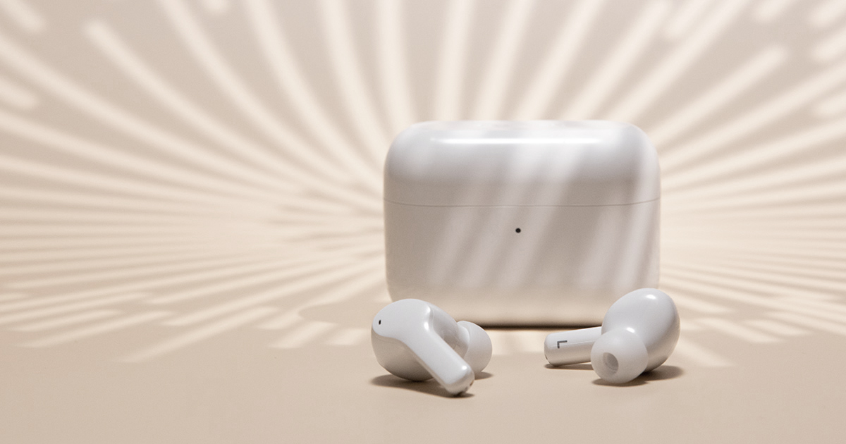 MonsieurGRrr's tweet photo. Je suis heureux de vous annoncer un nouveau concours en partenariat avec @Honor_FR
On vous offre vos HONOR True Wireless Earbuds :)
Pour participez CLIQUEZ ICI : https://t.co/DncV79V05k
.
#HONORMagicBookPro #PowerfullyCompact #Hihonor #partenariat https://t.co/pzvdZLlHQF