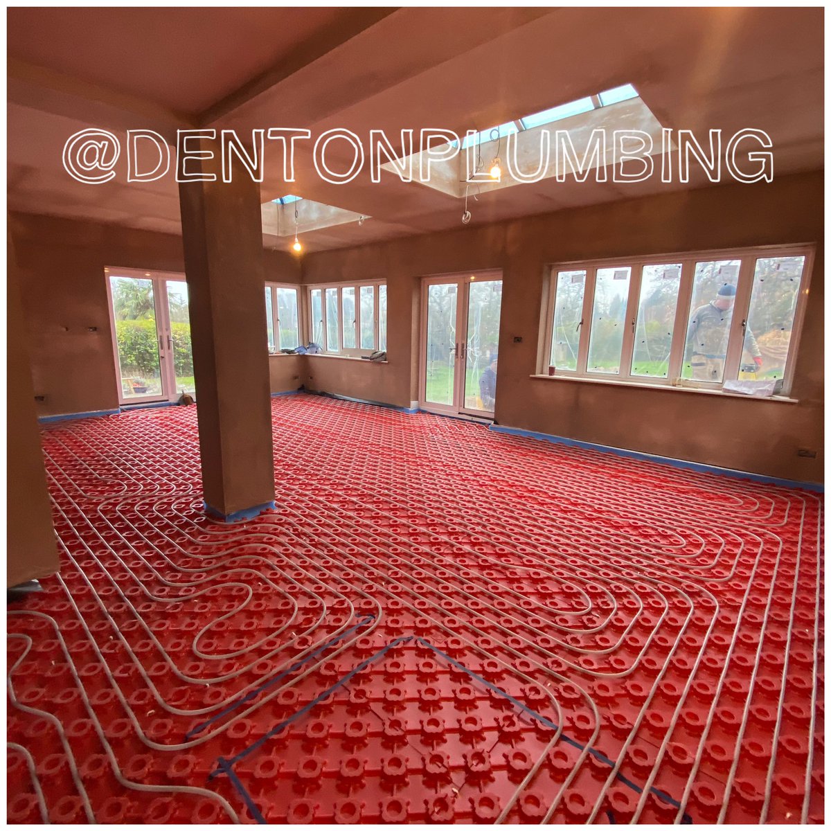 DENTONPLUMBING's tweet photo. Polypipe @PolypipeTrade @PolypipeHome underfloor heating install 
•526m of 15mm UFH pipe.
•Floor area 65sqm. 
New ground floor extension built by  
https://t.co/VkFwVz26xJ
Supplied by @WolseleyUK redhill branch 

#dentonplumbing #ufh #surreyunderfloorheating https://t.co/S4QN0Zi3OS