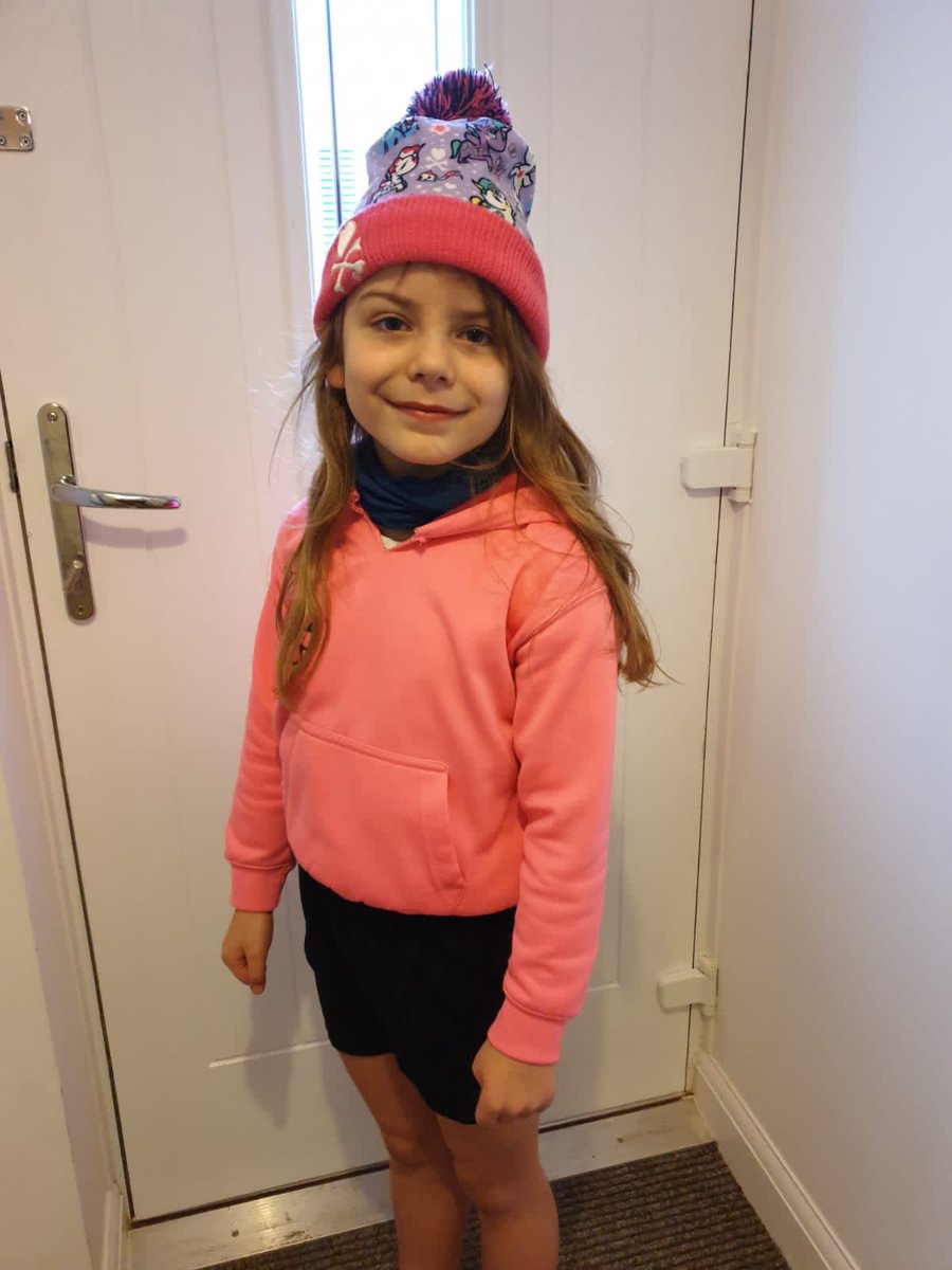 Imbatman1's tweet photo. @yr3melthamce Alice ran a mile this morning with a pace of nearly 14 minutes. Maybe time to enjoy an advent calendar treat now before swimming. https://t.co/RB3wTxmPuY