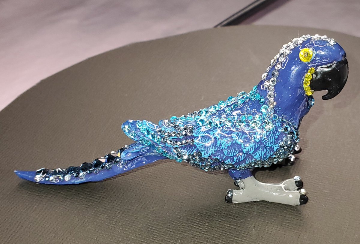 CrystalsCommand's tweet image. 