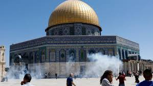 chaoui11530986's tweet photo. Sur les reseaux sociaux, les #Marocains appellent à manifester chaque vendredi apres la priere pour denoncer l'accord de normalisation avec israel. Defondons la mosquee #Elqods et le peuple palestinien contre l'occupation. #Maroc #Rabat #Marrakech #fes #Oudjda https://t.co/R8NeUZIomF