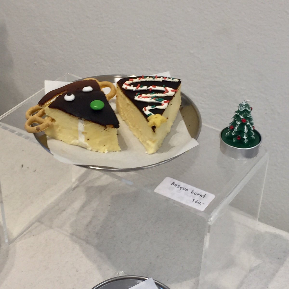 _bubbyboo's tweet photo. คิ้วๆเลย 🎄✨🍰 https://t.co/5KCUeAnnUZ