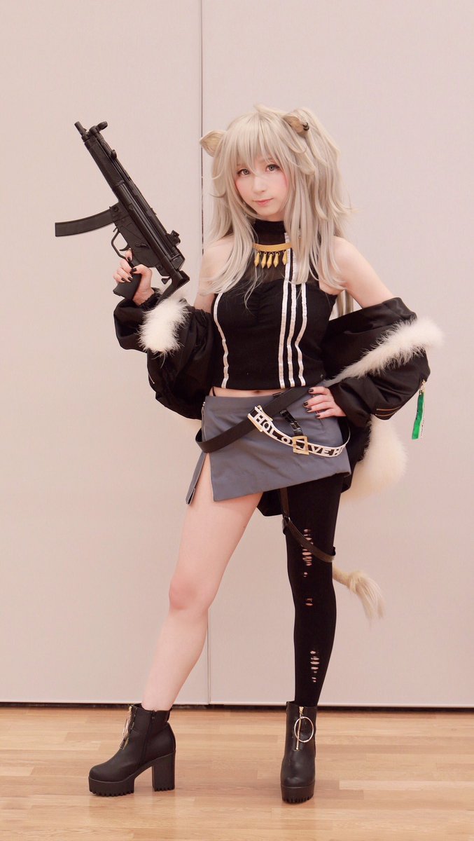 ししろん のコスプレ作品 14 件 Twoucan
