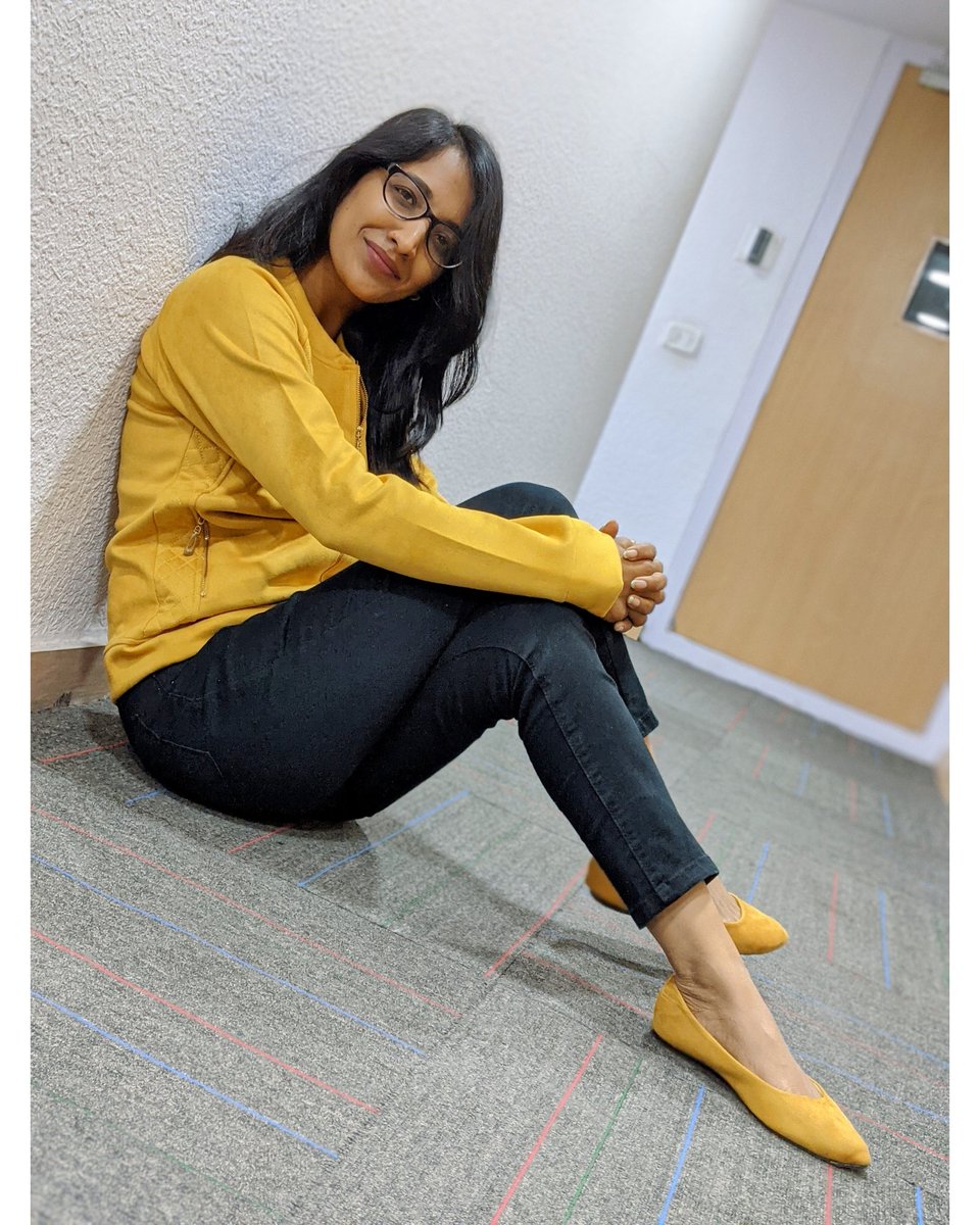 rjshonali's tweet photo. 💛 said I know 💙 is your favorite but try me once 🙏 and look it's worth it! 😉
.
#winterfashion #musterdyellow https://t.co/UvLIQMEVm9