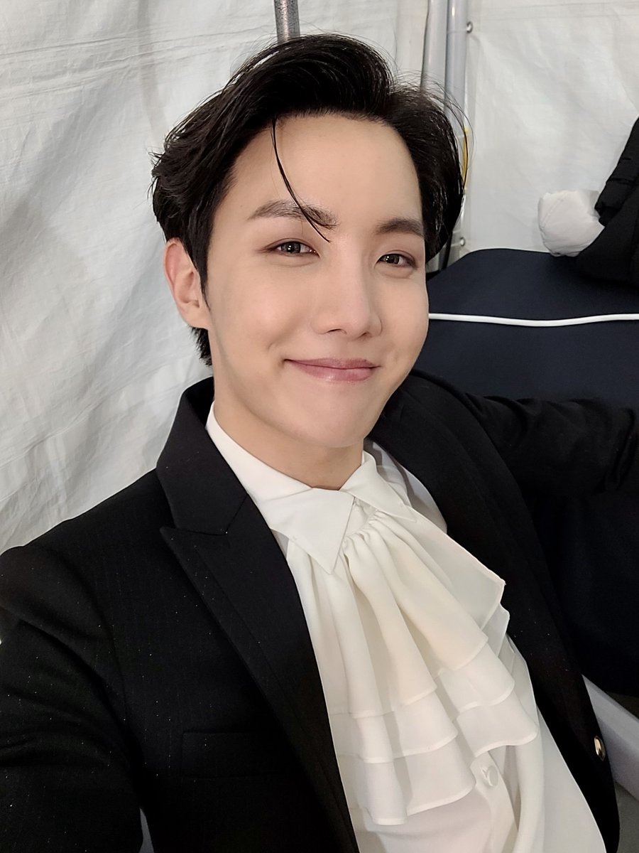 BTS_twt tweet picture