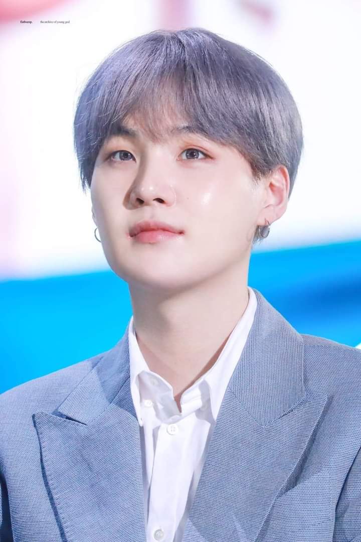 Angellay_twt92's tweet photo. My prince is beautifulπ
#Yoongiisbeautiful
#Yoongiisgenius
#Yoongiistalent
#Yoongiiscuteboy https://t.co/WLpR2n6xFI