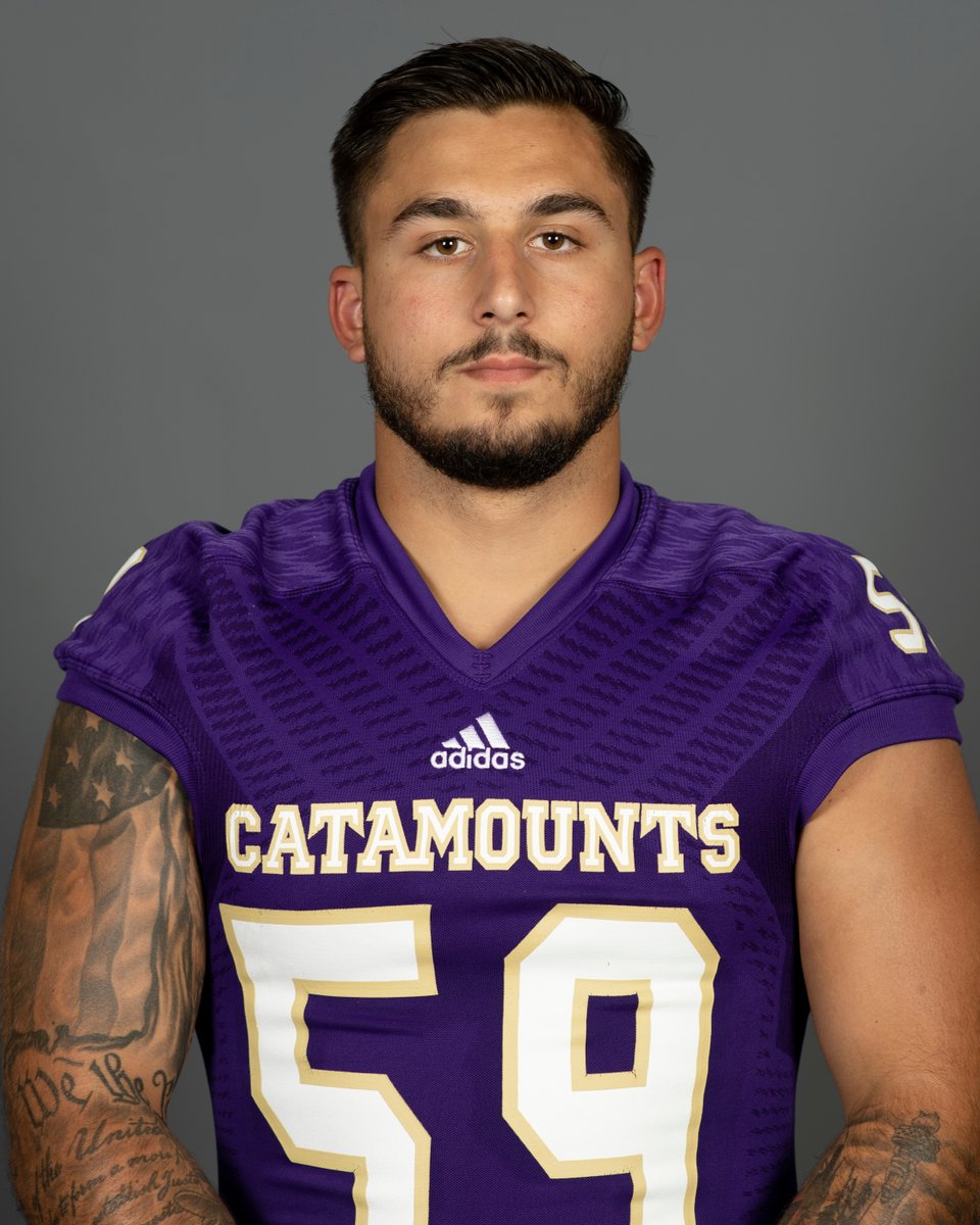catamount_SAASS's tweet image. Up next - celebrating their virtual graduation! 🎓💜

Josh Esposito and Donnavan Spencer of @CatamountsFB, Andrew Robinson of @CatamountBSB and Dijoun Huitt of @TrackCatzWCU! #hardworkpaysoff #alwaysaCatamount