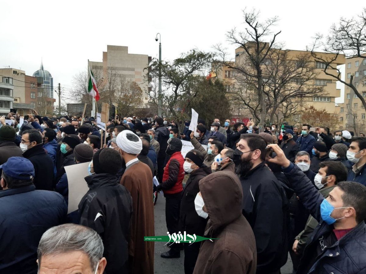 hetsaaahk's tweet photo. Protest rally in Iran's Tabriz against Turkish President Erdogan's poem recital in Baku about separation of Azeris of Iran and Azerbaijan.

Iran says the move was interventionist and secessionist https://t.co/csFK6F5XWv