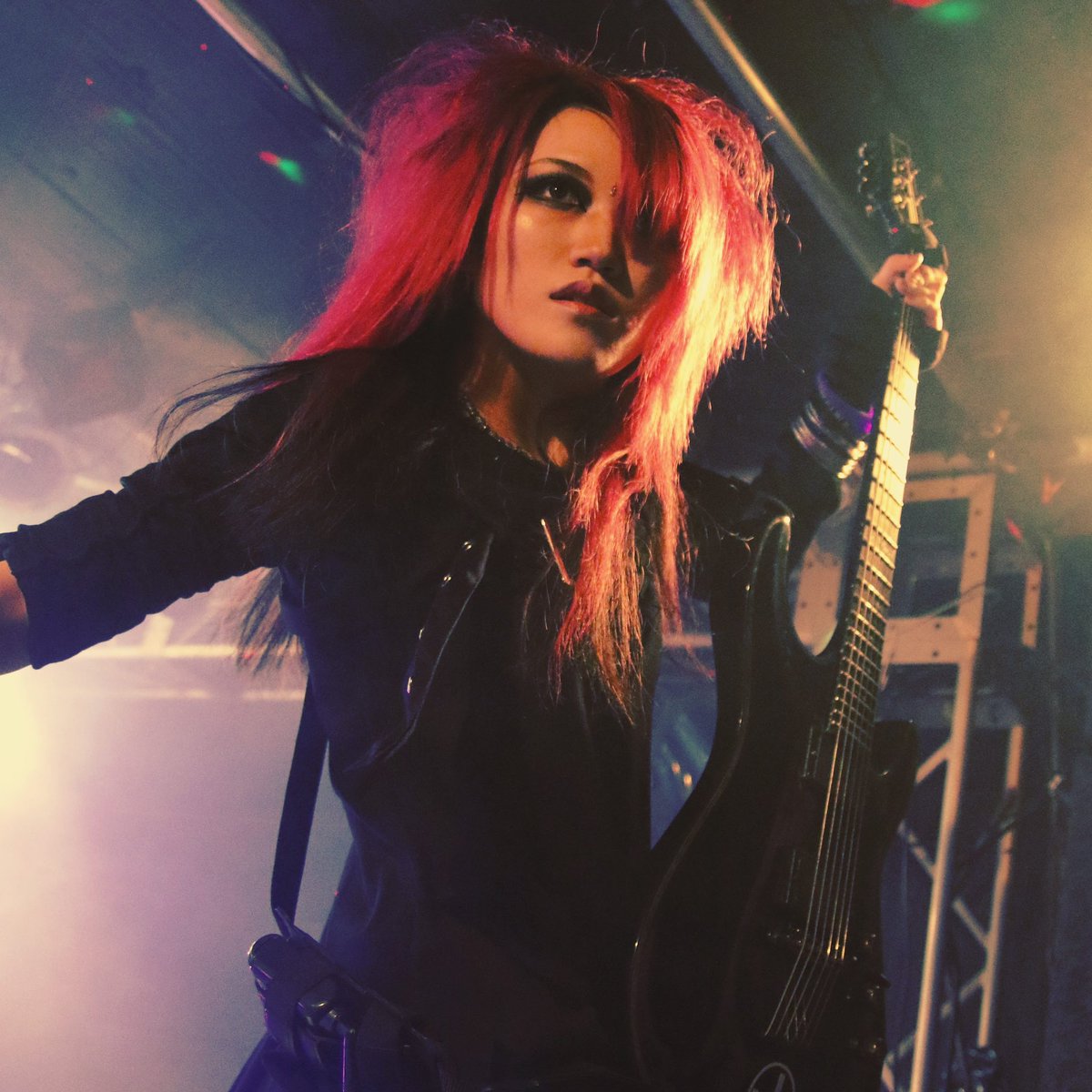 Happy birthday hide🖤❤️❤️❤️ 🍋 hideはLisaのルーツです^_