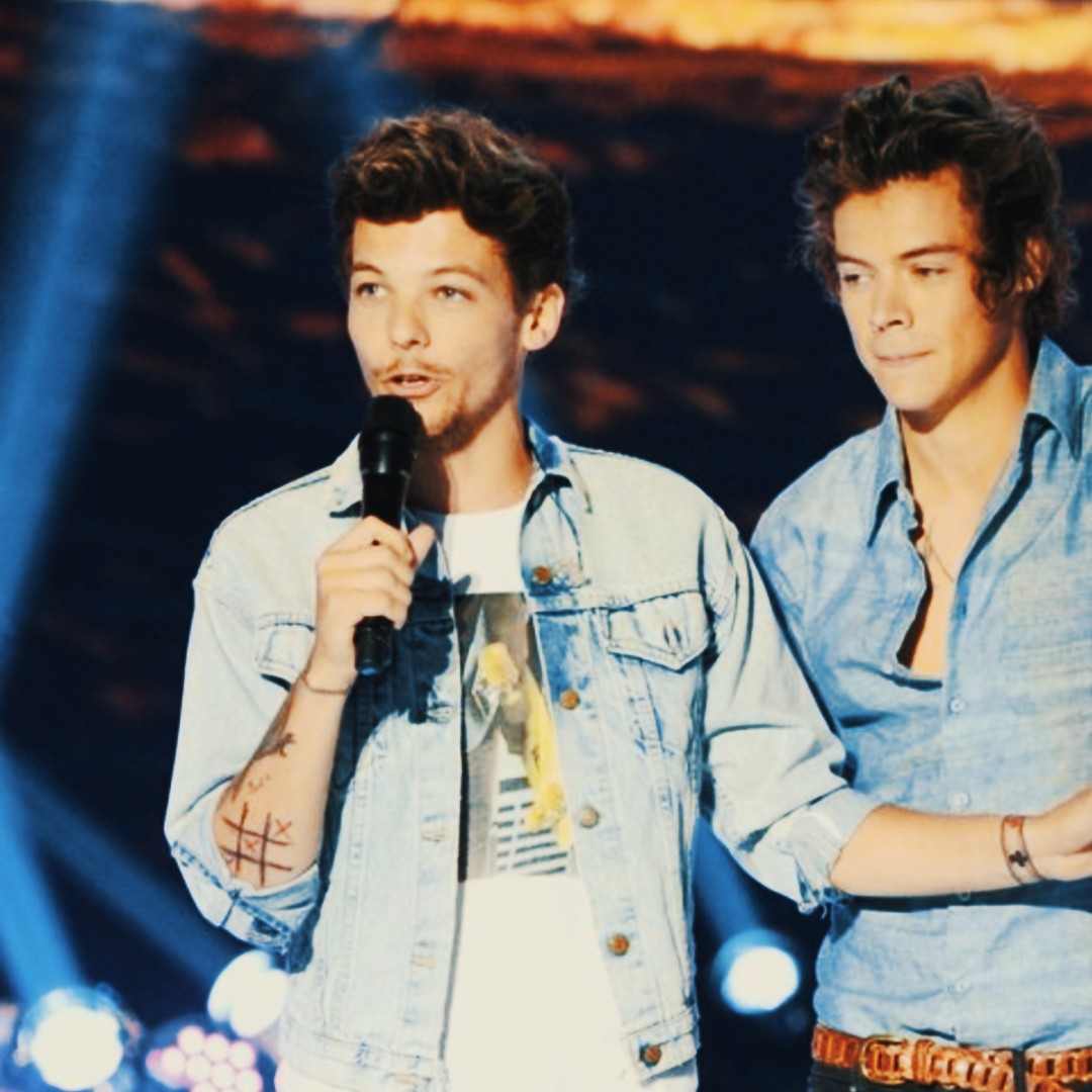 - 7Up( https://archiveofourown.org/works/5828539/chapters/13433071?view_adult=true)