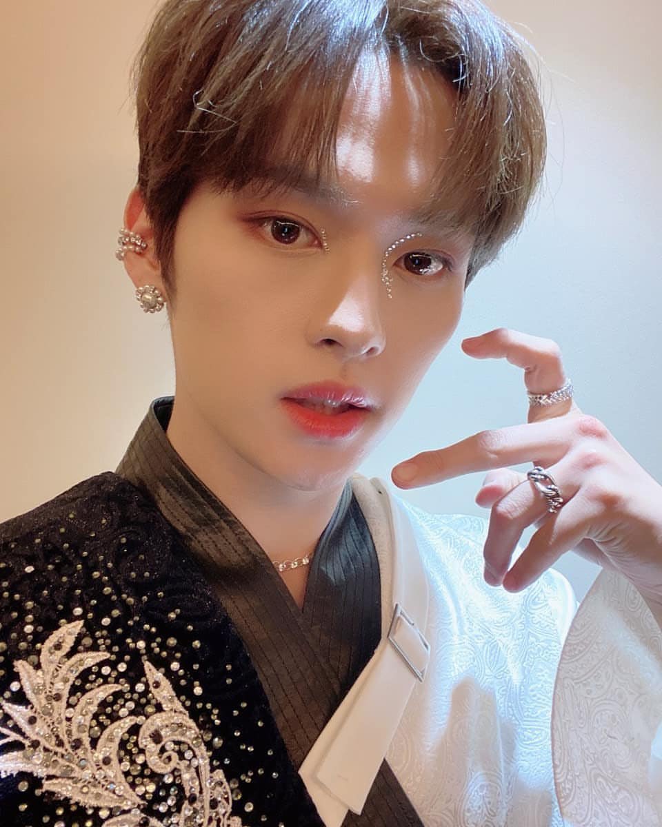 RiKnowBBIYA's tweet photo. 예뻐 죽겠지 아주 🥲❤️
#리노는기여어 https://t.co/CydYnWUiMS
