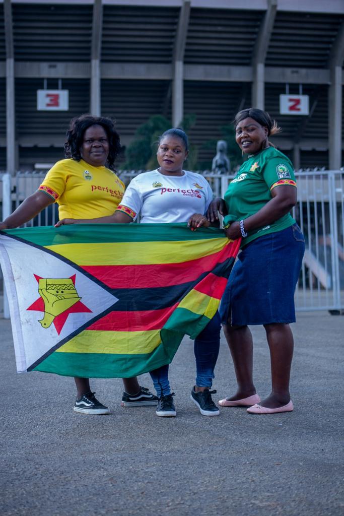 PerfectdesignZW's tweet photo. Do you all remember the Photoshoot we had with #FriendsoftheWarriors?
Well this is the final result.
Get your own jersey and show love for the national team.
@AlvinZhakata
@Mavhure @RMajongwe @Wamagaisa @bosswala @ayiie_juicy @Nakamba_11 @online_zifa @cephasclay @barrymanandi https://t.co/gyOih9UgUY