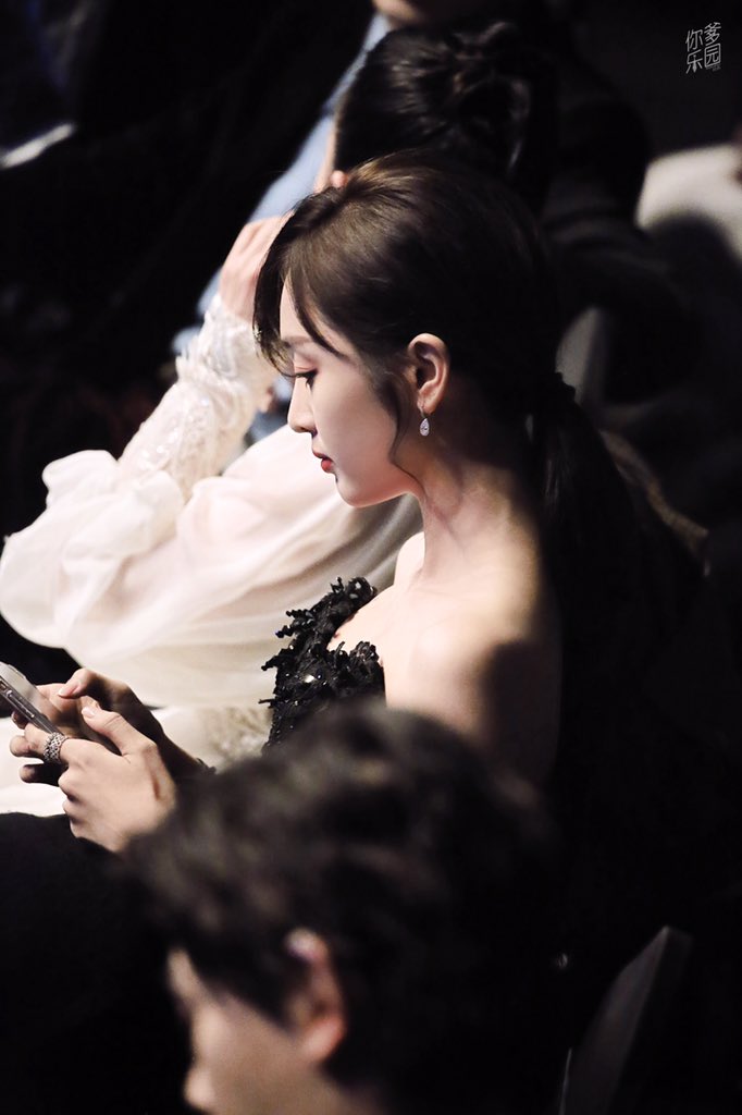 soloxuanyi's tweet photo. 💙 wu xuanyi best girl 💙

吴宣仪斗罗大陆 #吴宣仪斗罗大陆 
吴宣仪生日快乐 #吴宣仪生日快乐
吴宣仪小舞 #吴宣仪小舞
吴宣仪世界微尘里 #吴宣仪世界微尘里 https://t.co/VUOfl2CMXK