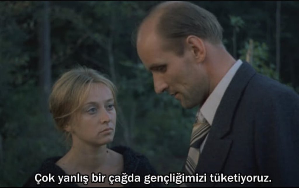 ononreplik's tweet photo. “Çok yanlış bir çağda gençliğimizi tüketiyoruz.” https://t.co/77VWTreurP