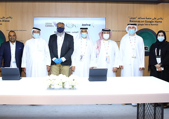 infoblazeme's tweet photo. #InfraX signs strategic partnership agreement with #iWire during #GITEX2020

#SigFox @iwireconnect
#DigitalDEWA @DEWAOfficial

LetsTalkCity #Connectivity #Automation #IoT
#Dubai #UAE #MiddleEast 
https://t.co/SZnkCjwD3A https://t.co/IheXpB9LvP