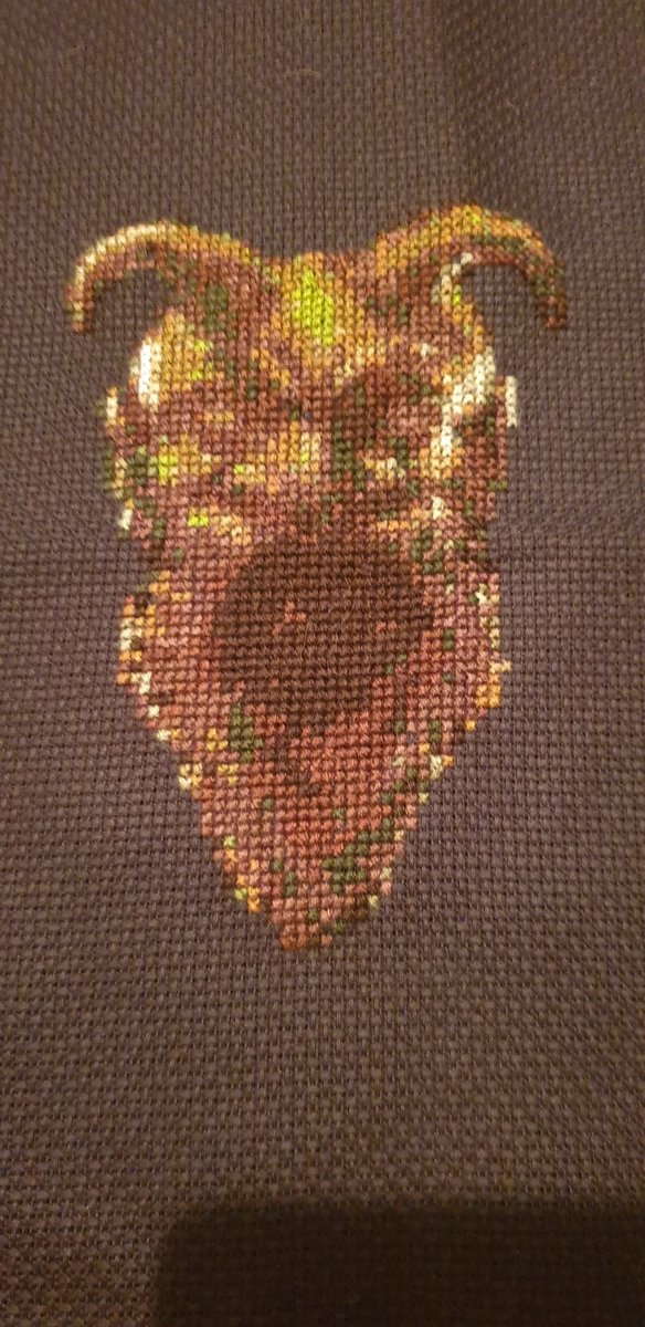 KateJeffery5's tweet photo. Secret Santa present for my #TombOfAnnihilation DM, based on cover art by Ben Oliver. Fairly happy with how it turned out, although a mistake early on meant I had to wing some of it! Pattern converted by https://t.co/i0aCLoPPSR #NerdStitch #DND #CrossStitch #NerdCraft https://t.co/dzAHtA7x09