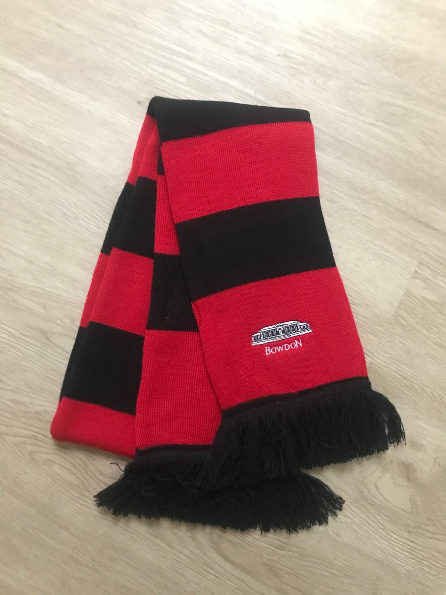 BowdonHC's tweet image. Our club branded winter gear is here in time for Christmas! Buy our warm hats and scarves from the kiosk (open weekend mornings) or from the club Hockey Pro shop.
£8 each or £15 for both.
#supportyourclub #Christmasgifts #Bowdonsupporterskit #Bowdon