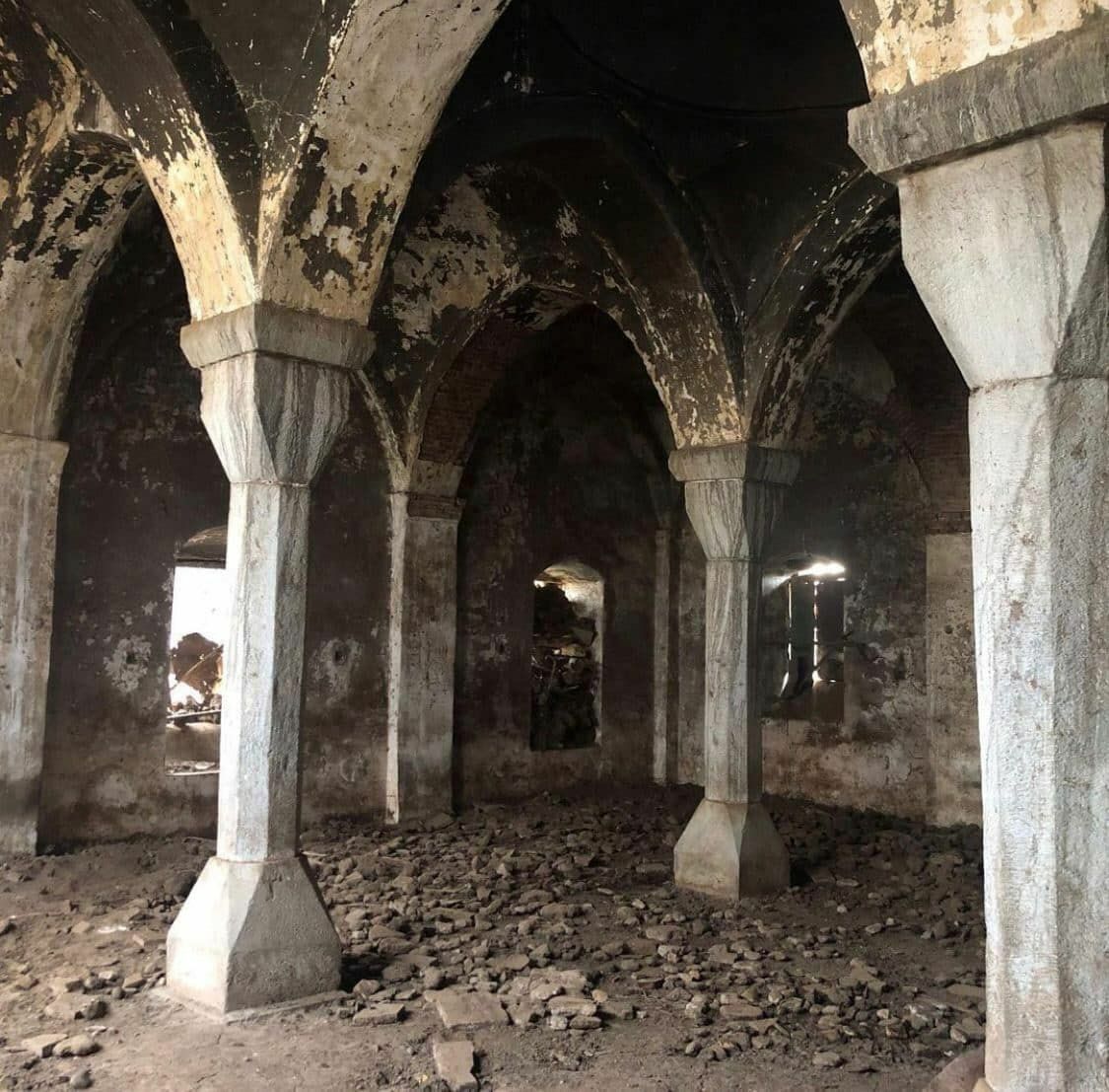 Operativ_MM's tweet photo. Destroyed mosque in Horadiz village of Fuzuli region. #StopArmenianAggression #ArmenianGenocide #ArmenianWarCrimes @HikmetHajiyev https://t.co/afYYUHidTU