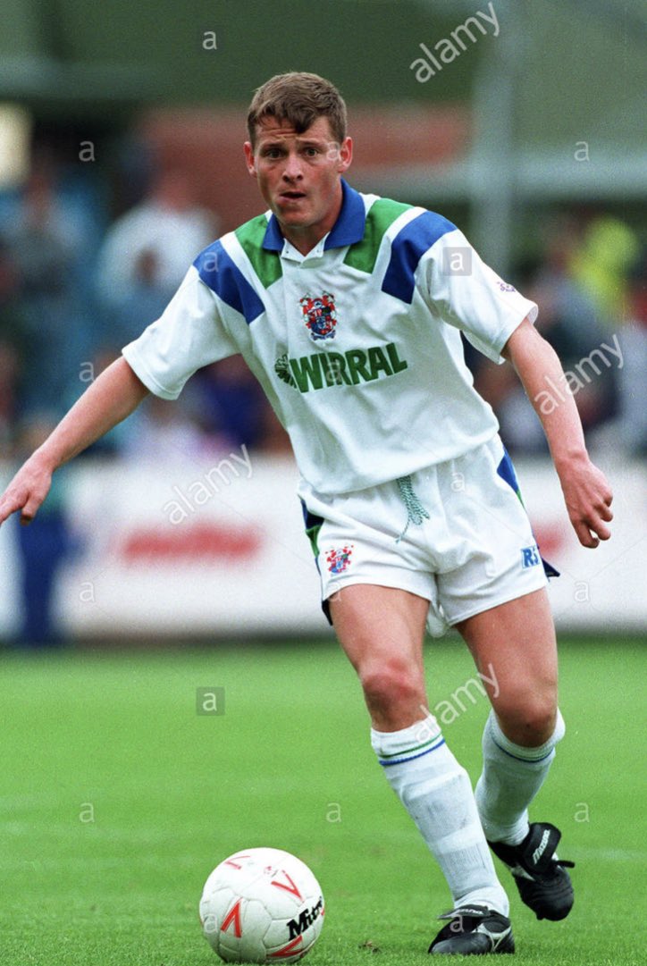 The 1989 promotion push took a big boost when youngster Tony Thomas followed up his first goal for the club at Darlington with his 2nd in only his 3rd start as Rovers recorded a vital 1.0 win  #SWA  #TRFC